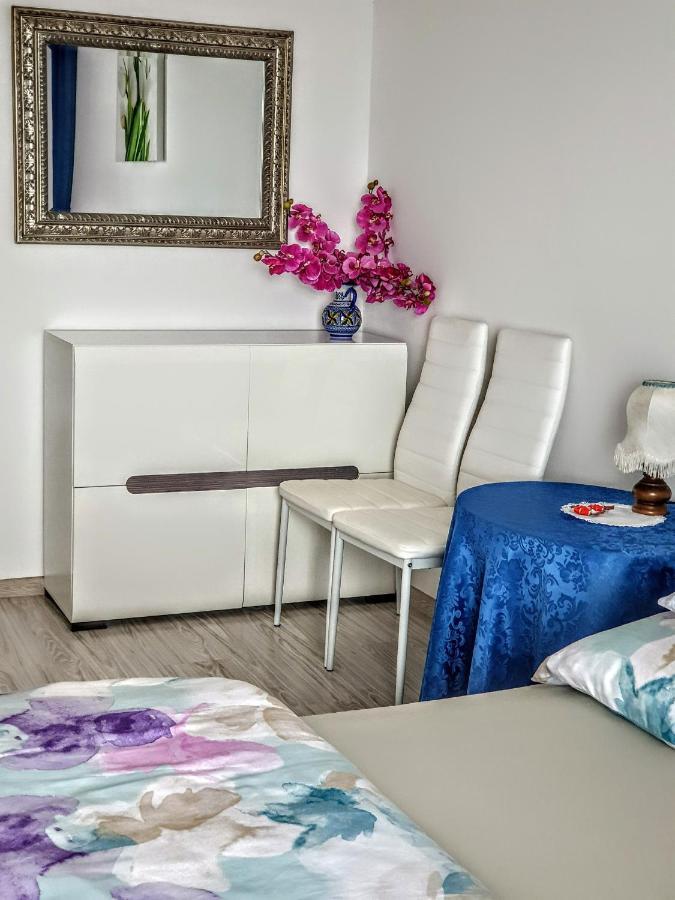 Apartamenty Porta Mare ジブヌベク エクステリア 写真